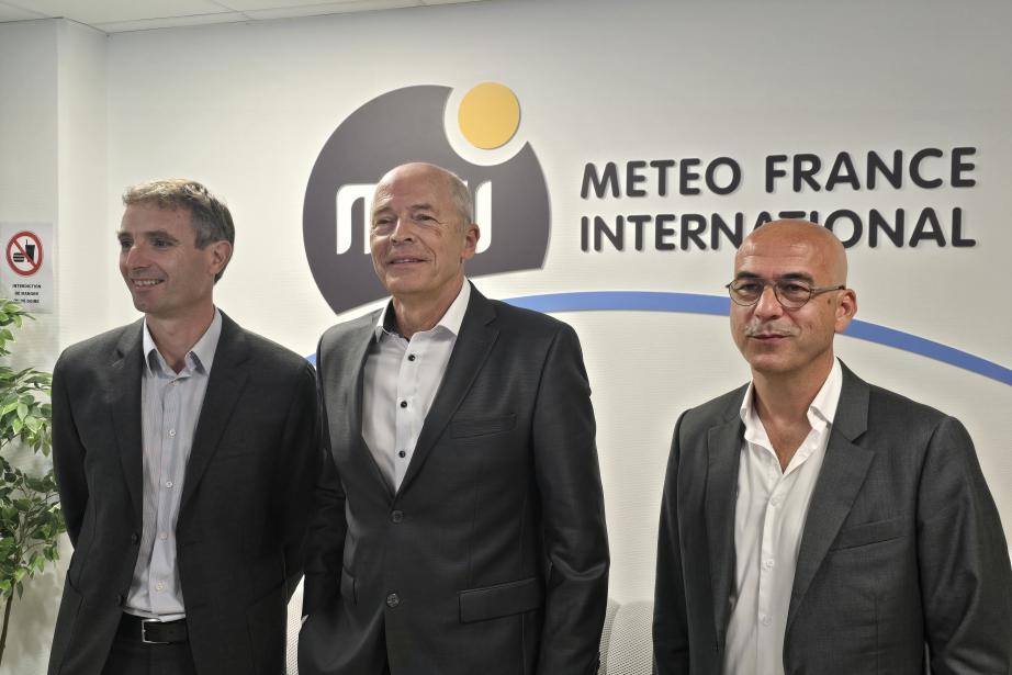 Grégoire Pigeon (directeur de l’ingénierie et de l’intégration de Meteo France International), Patrick Bénichou (fondateur et président de Meteo France International) et Jean-Sébastien Cases (directeur commercial et vice-président). (Photo : Dorian Alinaghi - Entreprises Occitanie)