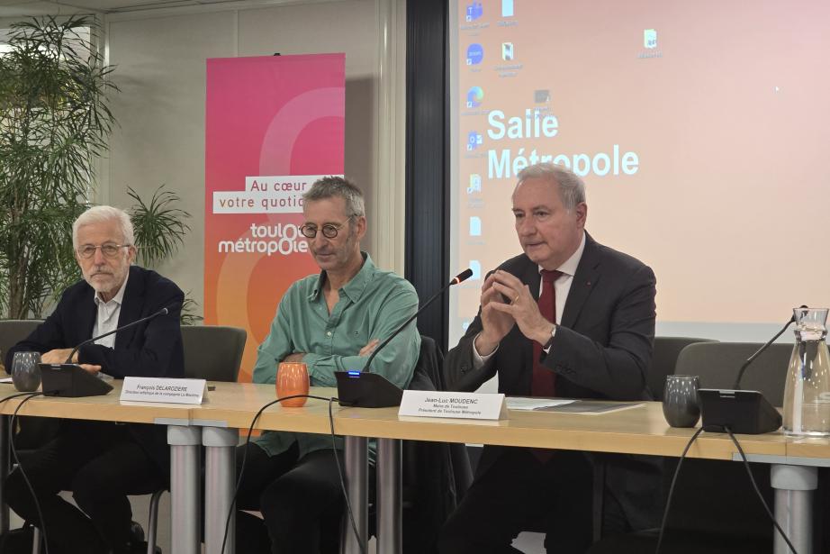 François Delarozière, directeur artistique de la compagnie, et Jean-Luc Moudenc, maire de Toulouse et président de Toulouse Métropole. (Photo : Dorian Alinaghi - Entreprises Occitanie)