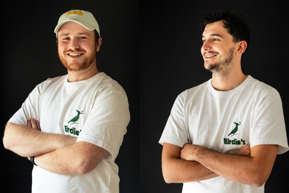 Maxence et Félix, gérants du food truck Birdie's à Toulouse. (Photo : Pierre Blum)