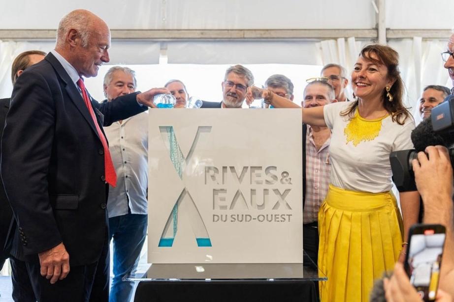 Alain Rousset (président de la Région Nouvelle-Aquitaine, à gauche) et Carole Delga (présidente de la Région Occitanie, à droite) ont présenté le nouveau nom de la CACG et le nouveau logo. (Photo : Léo Arcangeli - Région Occitanie)